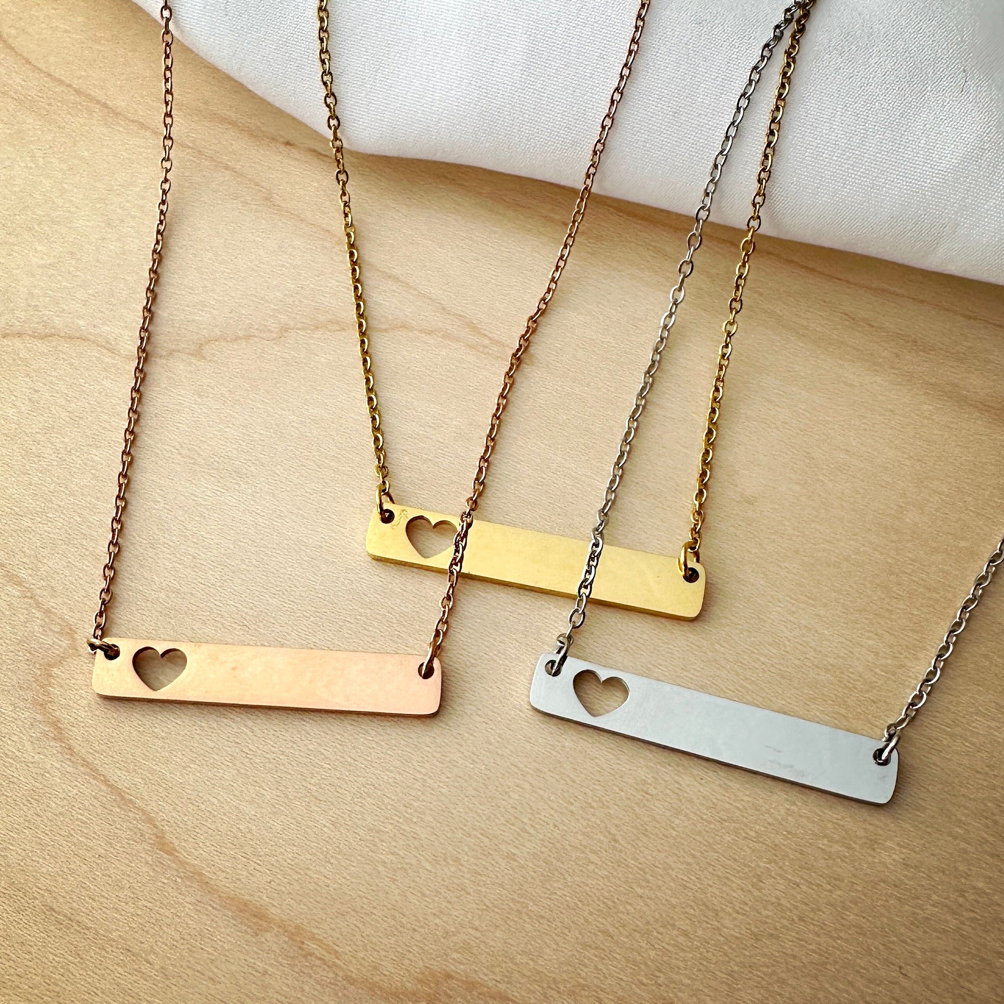 Collier Femme # CF001